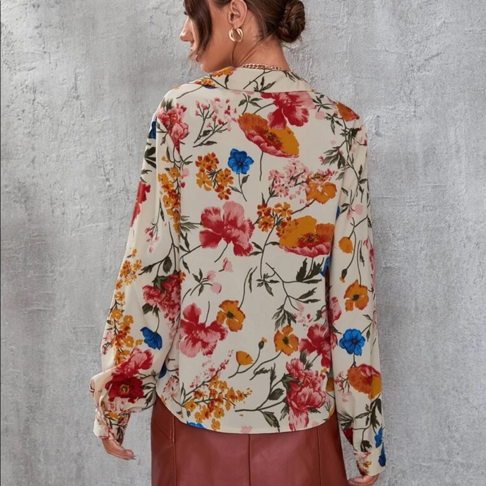 Floral blouse button collar shirt summer spring top flower long sleeve shirt - Picture 3 of 6